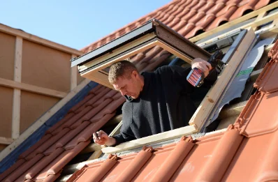 Pose de fenêtres de toit Velux à Chaveroche